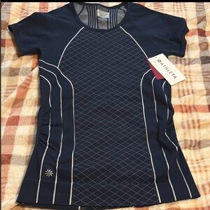 Athleta Finish Fast Line Tee